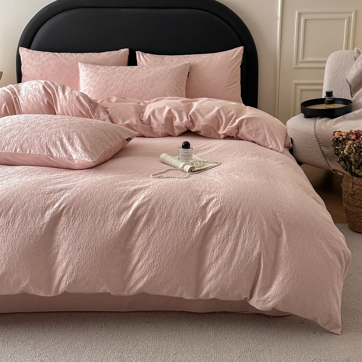 91家纺网 家纺一手货源 找家纺 宜代光年 2026新款全棉厚织大提花系列四件套 云织-浅粉