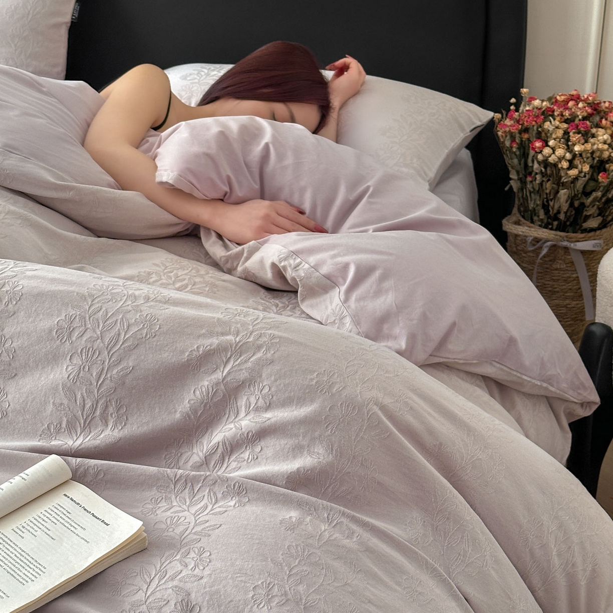 91家纺网 家纺一手货源 找家纺 宜代光年 2026新款全棉厚织大提花系列四件套 理然