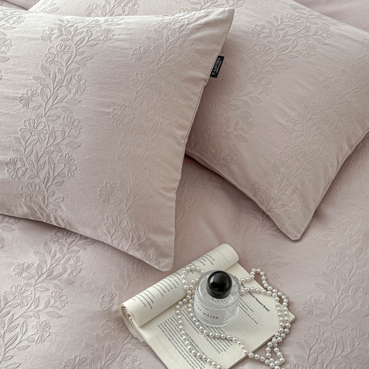 91家纺网 家纺一手货源 找家纺 宜代光年 2026新款全棉厚织大提花系列四件套 理然