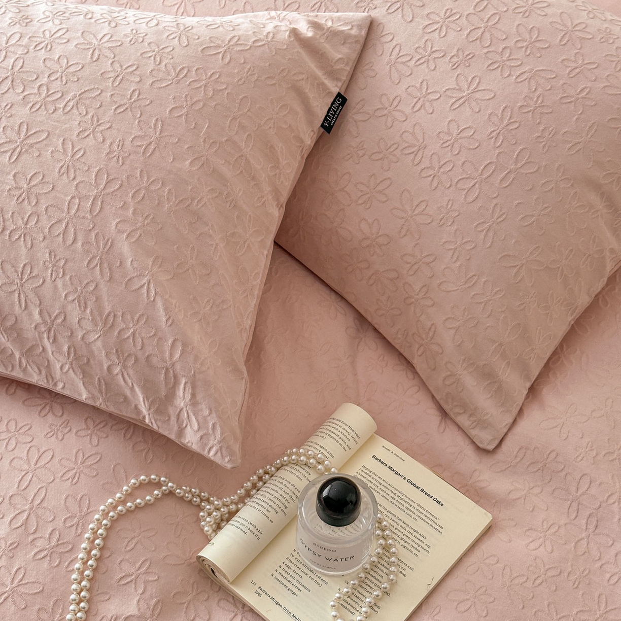 91家纺网 家纺一手货源 找家纺 宜代光年 2026新款全棉厚织大提花系列四件套 云织-浅粉