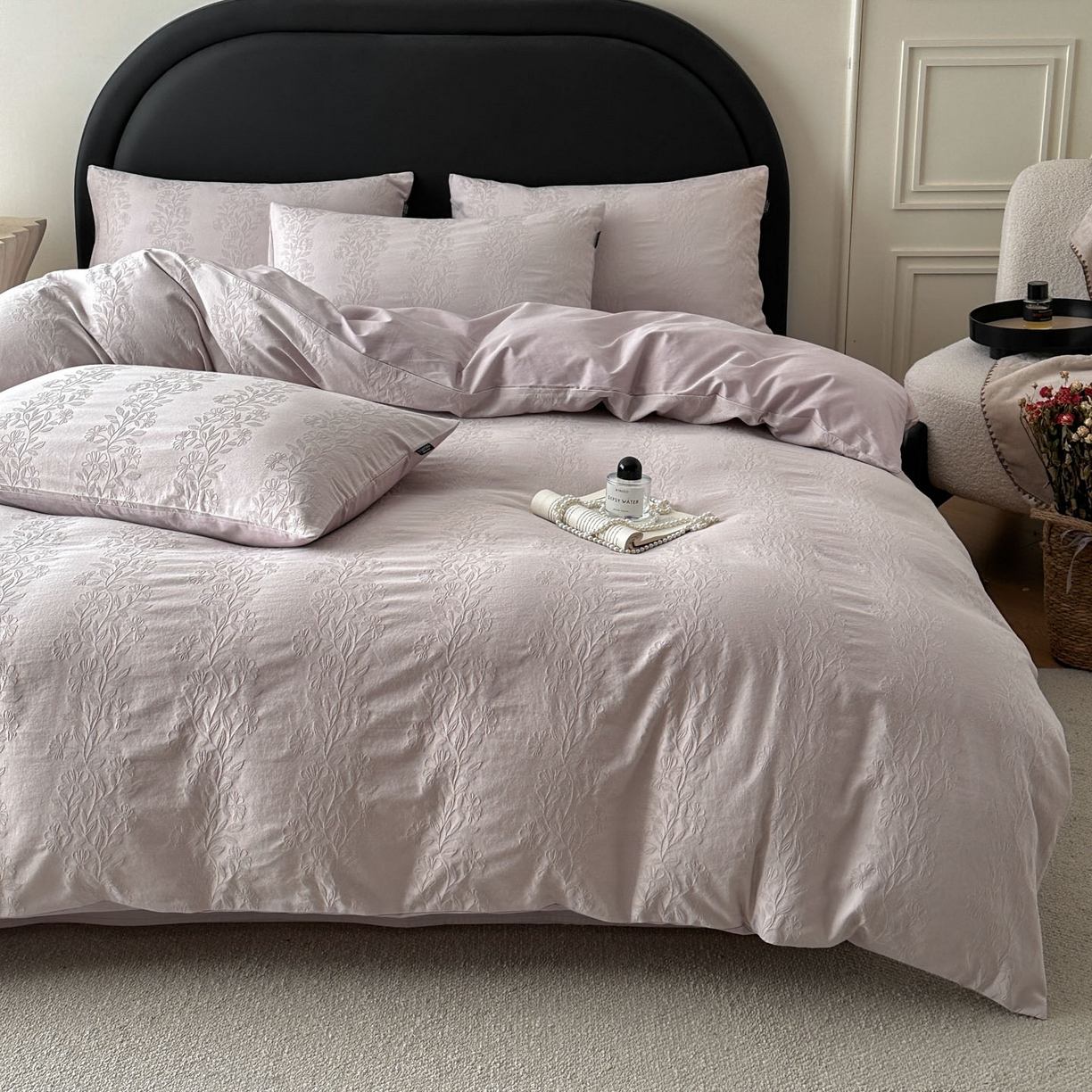 91家纺网 家纺一手货源 找家纺 宜代光年 2026新款全棉厚织大提花系列四件套 理然