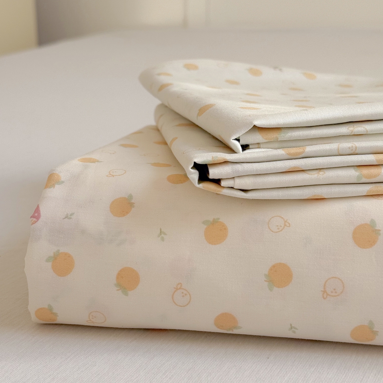 91家纺网 家纺一手货源 找家纺 麦伦家居 2026新款卡通小清新全棉纯棉单床单床笠床单床笠单件单品床单床笠 莓果熊