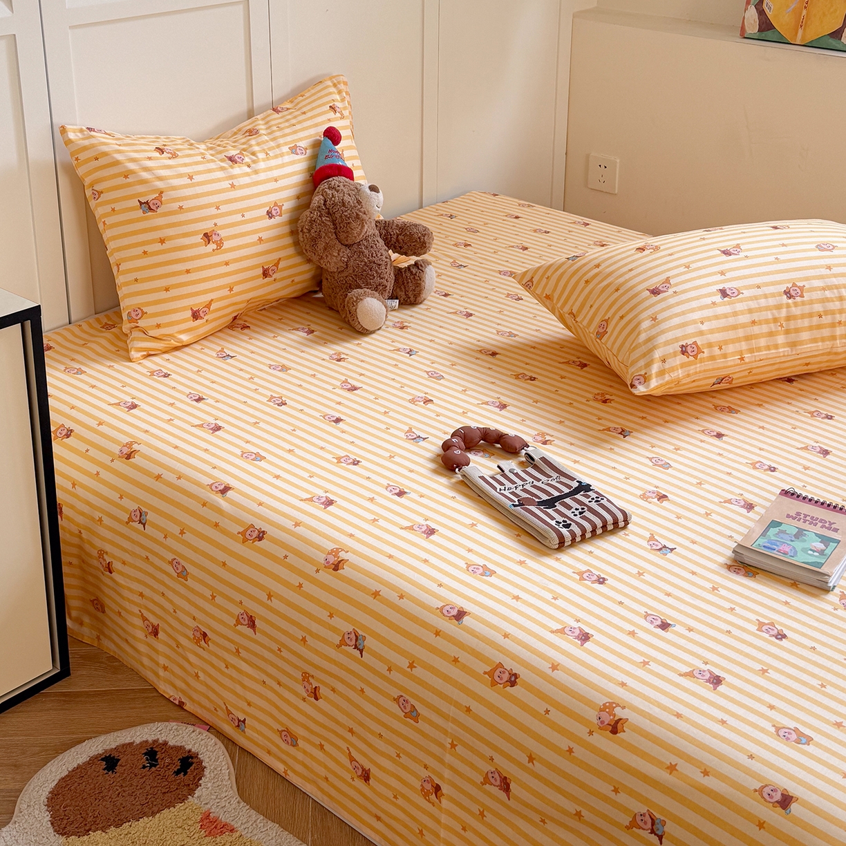 91家纺网 家纺一手货源 找家纺 麦伦家居 2026新款卡通小清新全棉纯棉单床单床笠床单床笠单件单品床单床笠 幸运星