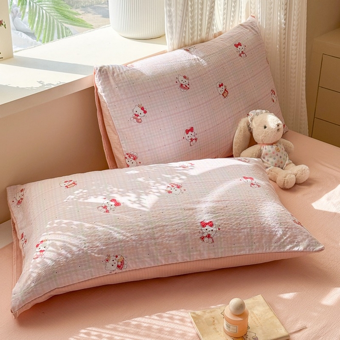 91家纺网 家纺一手货源 找家纺 安力森/诚臻酒店用品 2026新款A类双层皱皱纱四件套 粉格猫咪