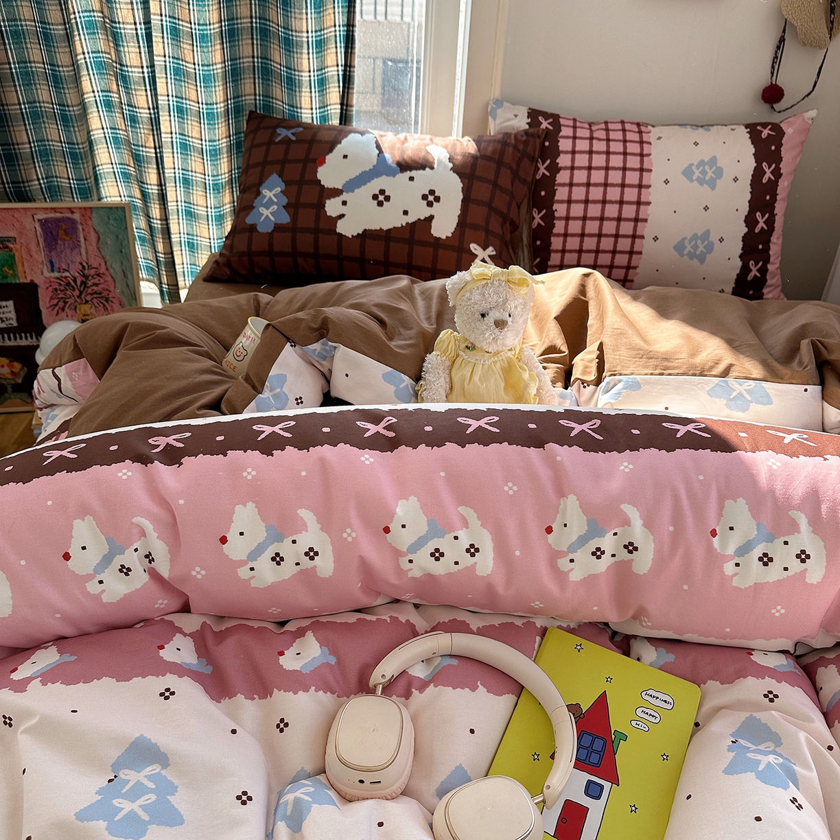 91家纺网 家纺一手货源 找家纺 桃子家居 2026新款纯棉混搭大版数码印花枕套小清新猫咪可爱系列四件套 棉混搭-甜美童话狗