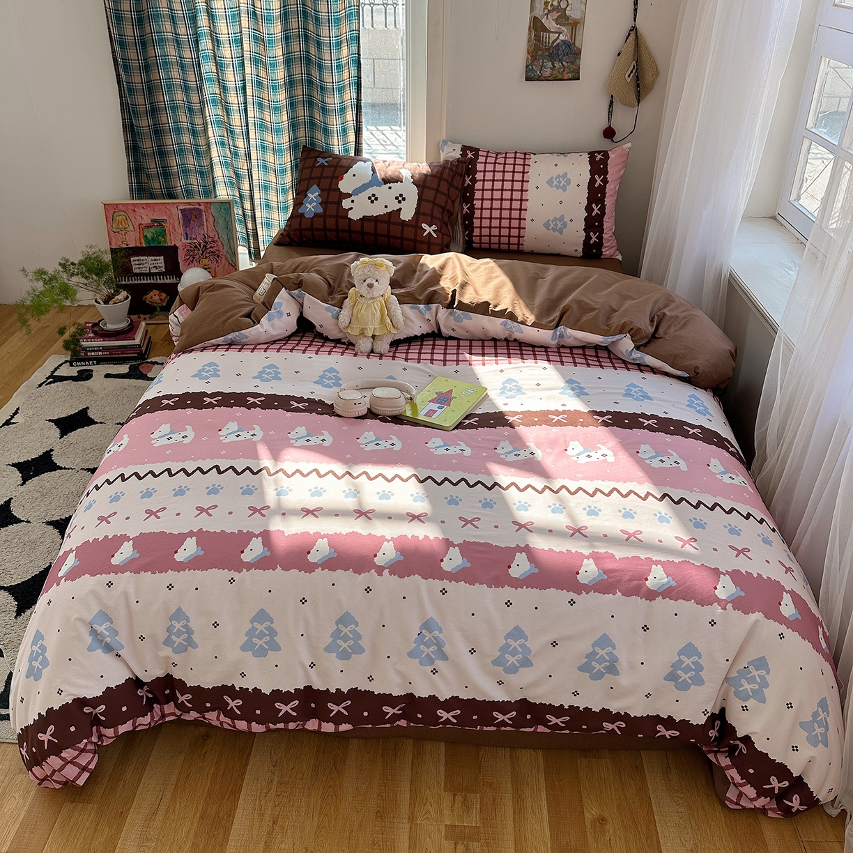 91家纺网 家纺一手货源 找家纺 桃子家居 2026新款纯棉混搭大版数码印花枕套小清新猫咪可爱系列四件套 棉混搭-甜美童话狗