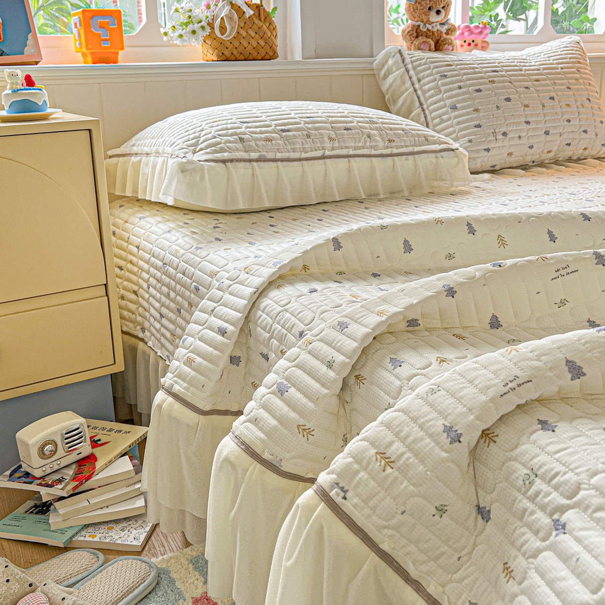 91家纺网 家纺一手货源 找家纺 富米莱（原臻工厂） 2026新款高奢维密花边冰肤格凉感夏凉被床盖夏被空调被四件套 夏被床盖-梦幻森林