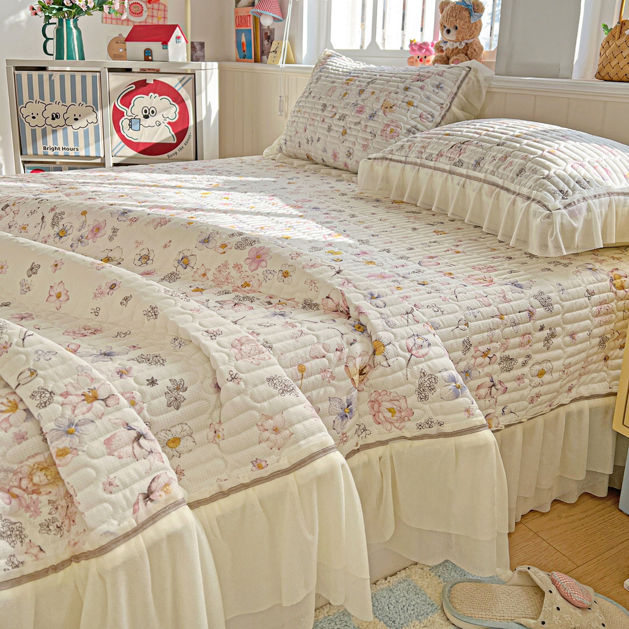 91家纺网 家纺一手货源 找家纺 富米莱（原臻工厂） 2026新款高奢维密花边冰肤格凉感夏凉被床盖夏被空调被四件套 夏被床盖-清欢花屿