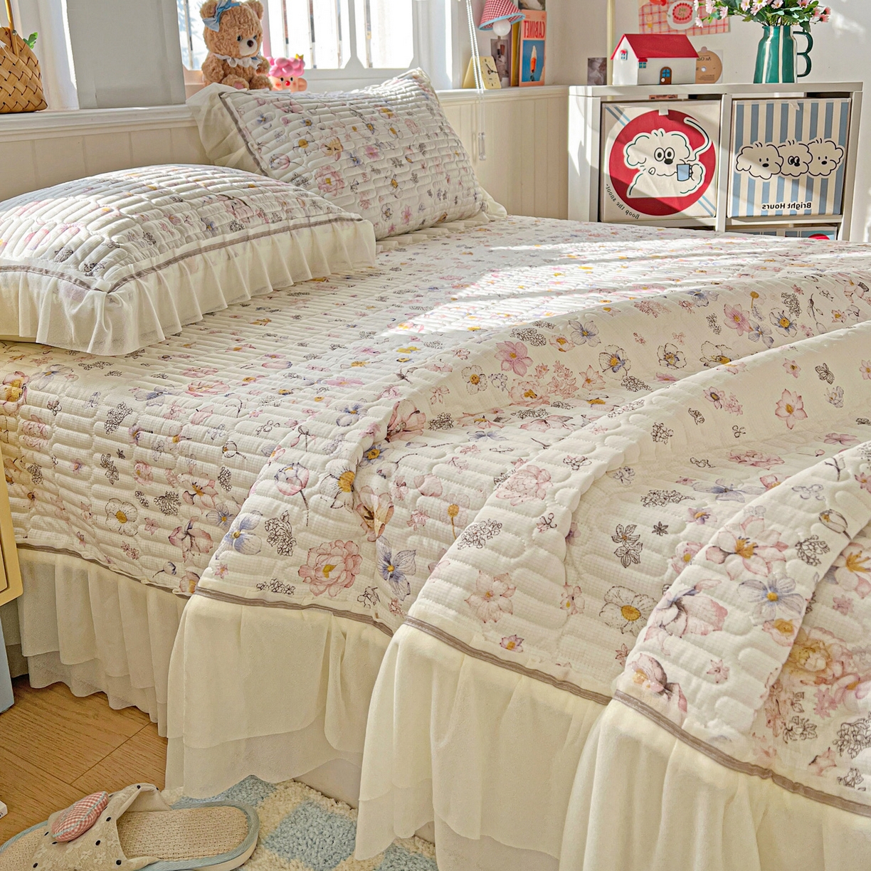 91家纺网 家纺一手货源 找家纺 富米莱（原臻工厂） 2026新款高奢维密花边冰肤格凉感夏凉被床盖夏被空调被四件套 夏被床盖-清欢花屿