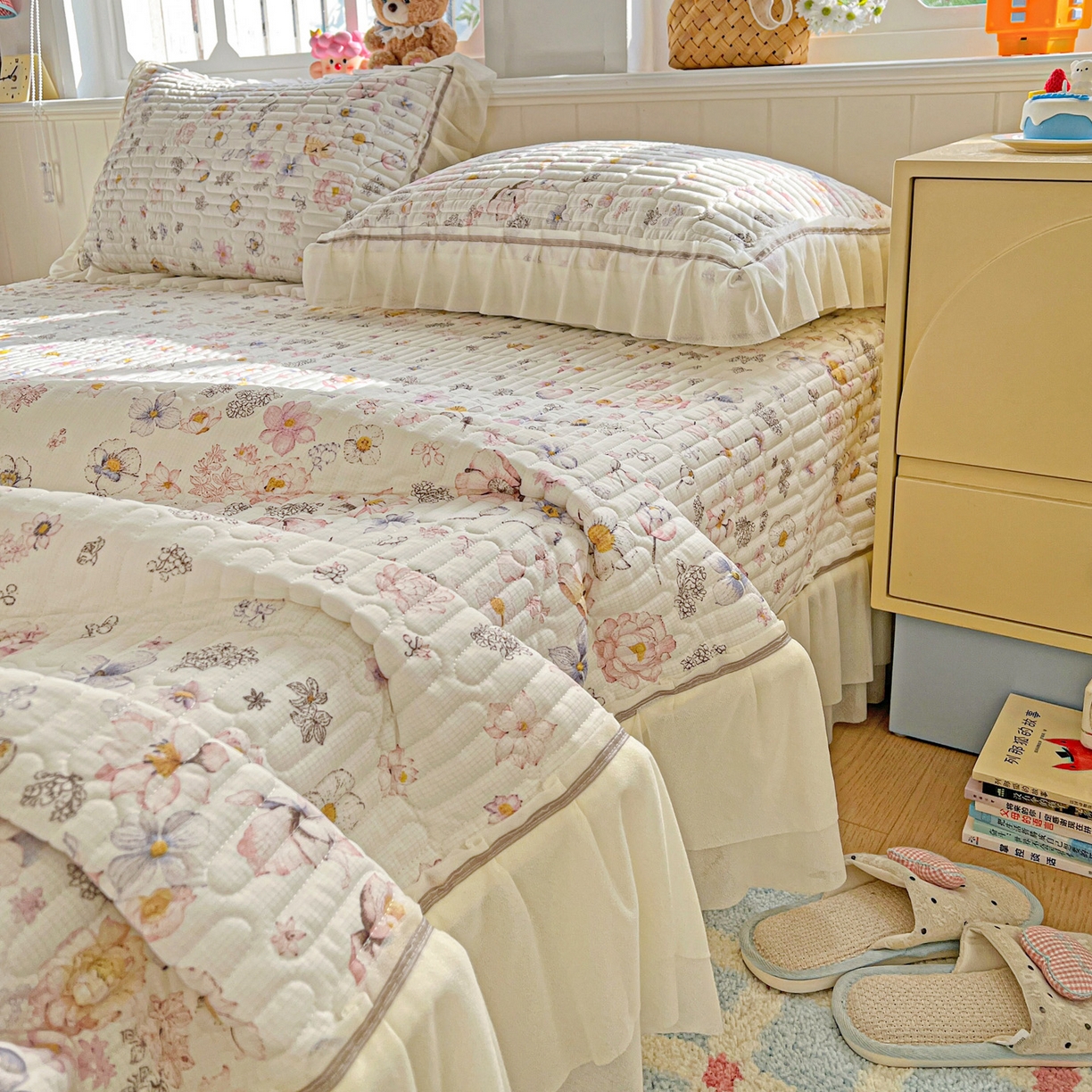 91家纺网 家纺一手货源 找家纺 富米莱（原臻工厂） 2026新款高奢维密花边冰肤格凉感夏凉被床盖夏被空调被四件套 夏被床盖-清欢花屿