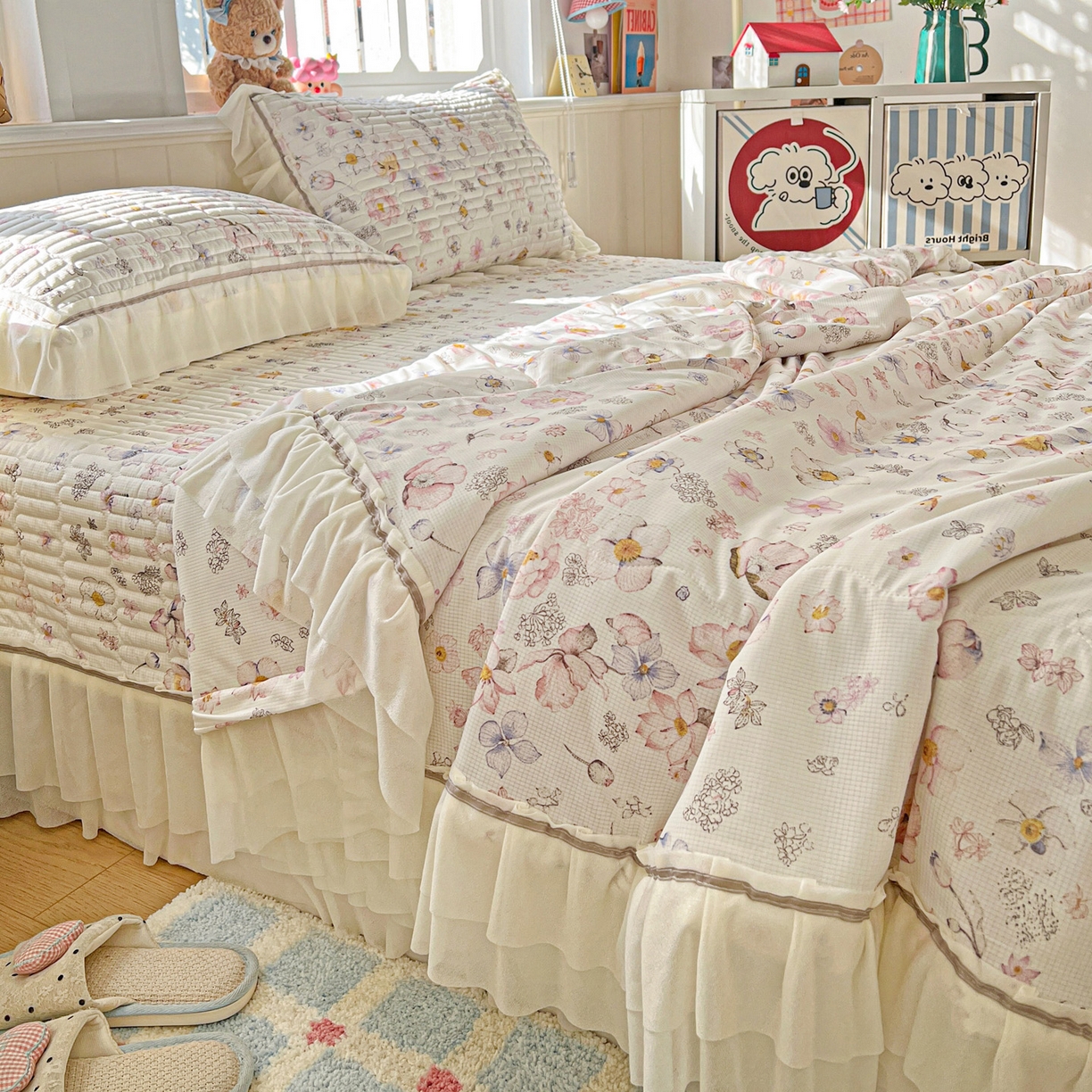 91家纺网 家纺一手货源 找家纺 富米莱（原臻工厂） 2026新款高奢维密花边冰肤格凉感夏凉被床盖夏被空调被四件套 夏被床盖-清欢花屿