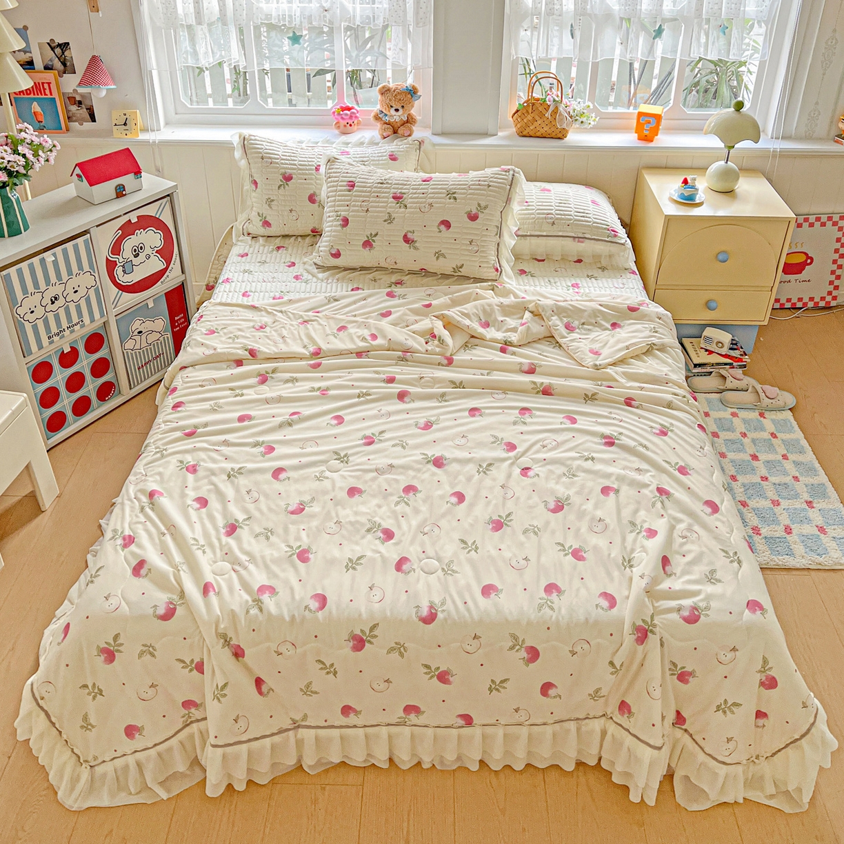 91家纺网 家纺一手货源 找家纺 富米莱（原臻工厂） 2026新款高奢维密花边冰肤格凉感夏凉被床盖夏被空调被四件套 夏被床盖-桃桃奶英