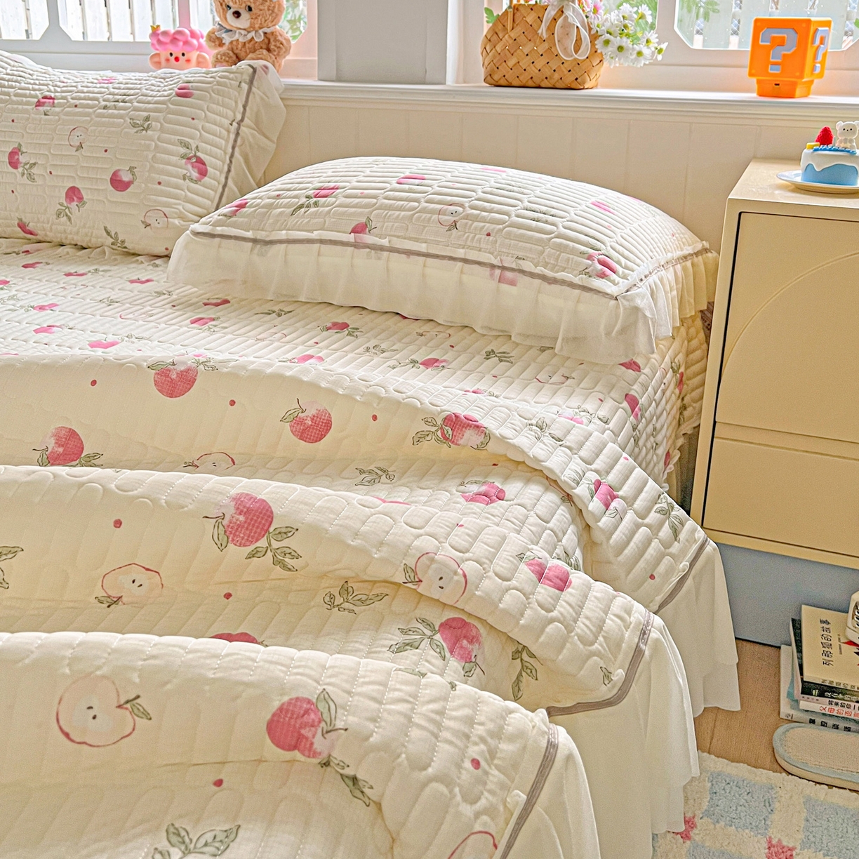 91家纺网 家纺一手货源 找家纺 富米莱（原臻工厂） 2026新款高奢维密花边冰肤格凉感夏凉被床盖夏被空调被四件套 夏被床盖-桃桃奶英