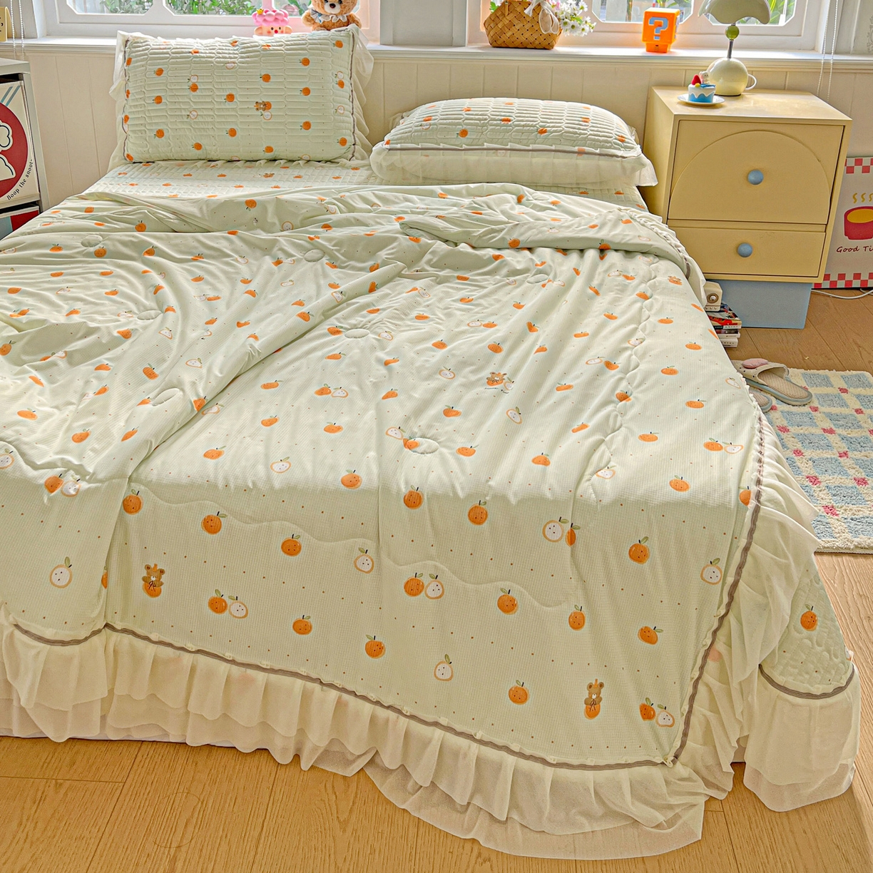 91家纺网 家纺一手货源 找家纺 富米莱（原臻工厂） 2026新款高奢维密花边冰肤格凉感夏凉被床盖夏被空调被四件套 夏被床盖-小蜜橘