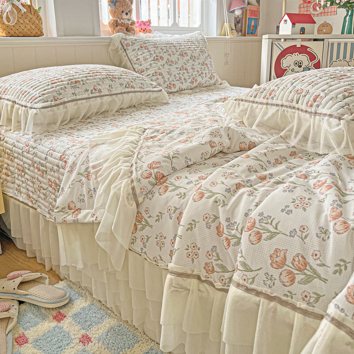 91家纺网 家纺一手货源 找家纺 富米莱（原臻工厂） 2026新款高奢维密花边冰肤格凉感夏凉被床盖夏被空调被四件套 夏被床盖-郁金香