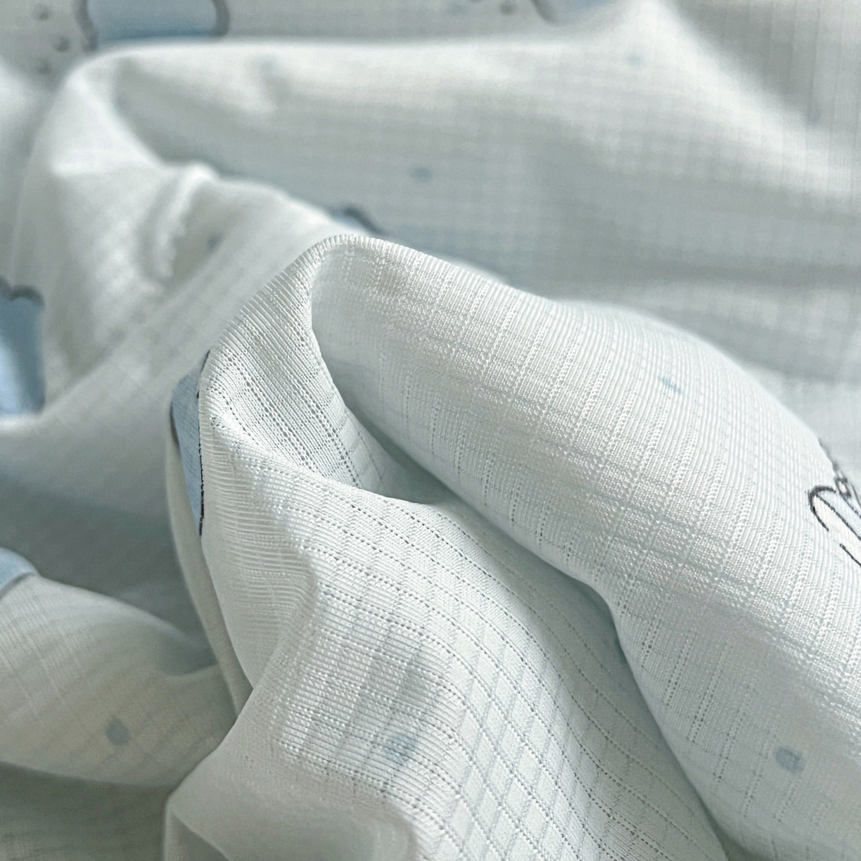 91家纺网 家纺一手货源 找家纺 富米莱（原臻工厂） 2026新款高奢维密花边冰肤格凉感夏凉被床盖夏被空调被四件套 夏被床盖-云间小象