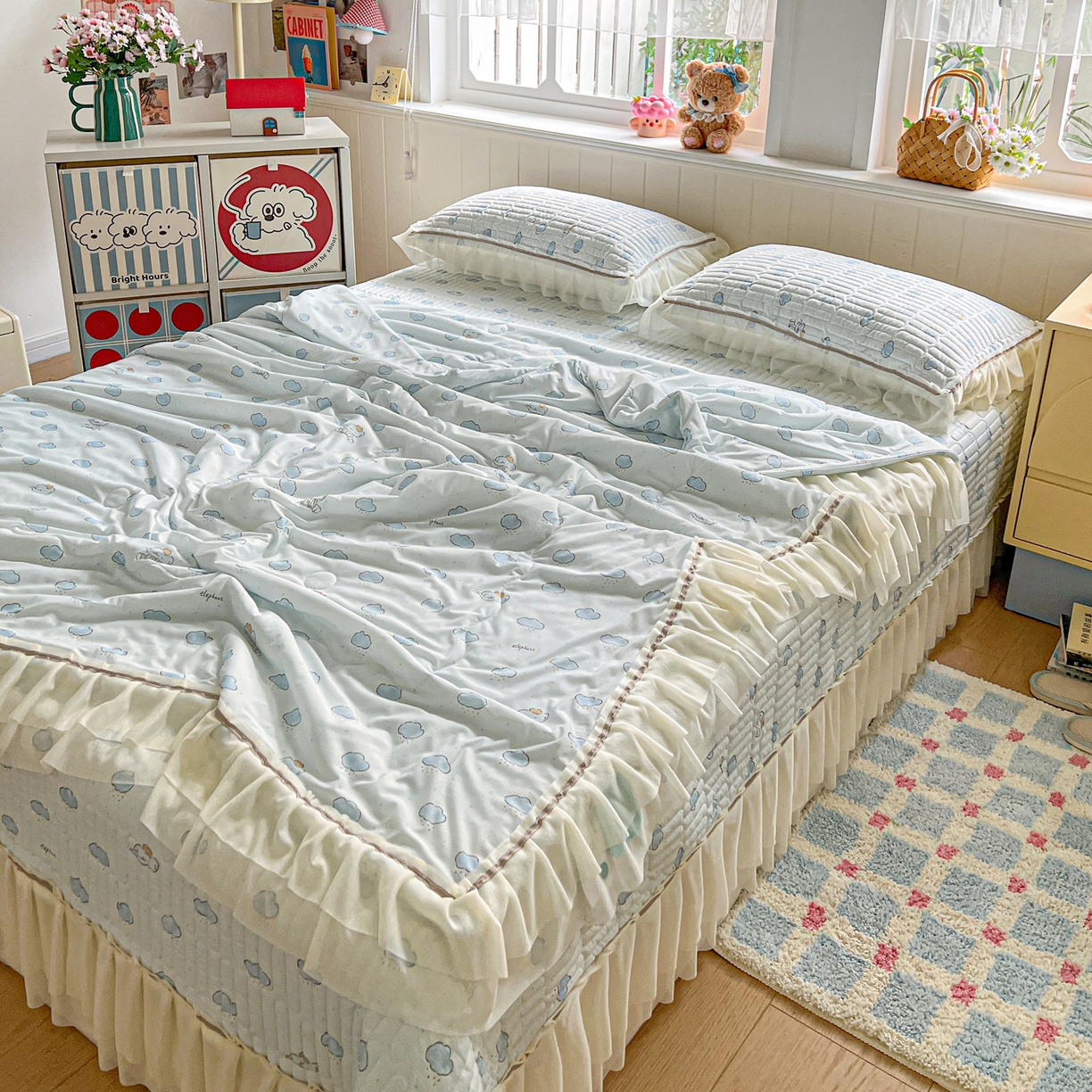 91家纺网 家纺一手货源 找家纺 富米莱（原臻工厂） 2026新款高奢维密花边冰肤格凉感夏凉被床盖夏被空调被四件套 夏被床盖-云间小象