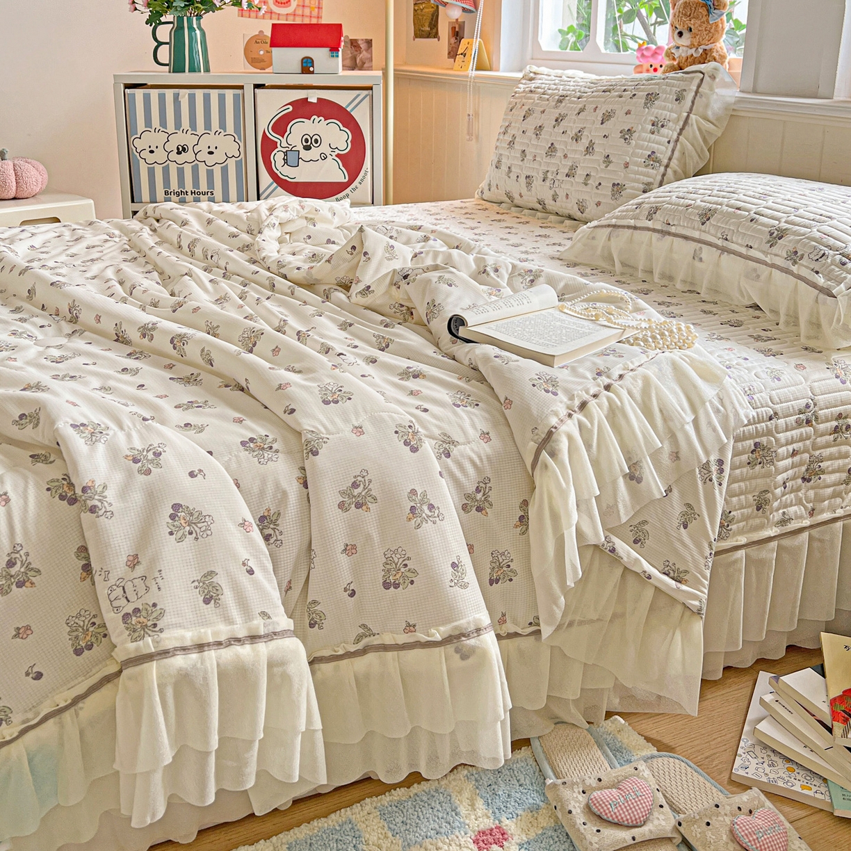 91家纺网 家纺一手货源 找家纺 富米莱（原臻工厂） 2026新款高奢维密花边冰肤格凉感夏凉被床盖夏被空调被四件套 夏被床盖-紫花小猫