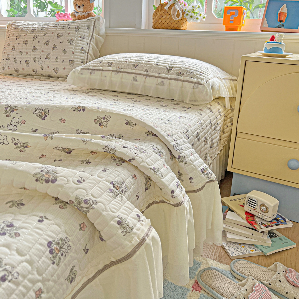 91家纺网 家纺一手货源 找家纺 富米莱（原臻工厂） 2026新款高奢维密花边冰肤格凉感夏凉被床盖夏被空调被四件套 夏被床盖-紫花小猫