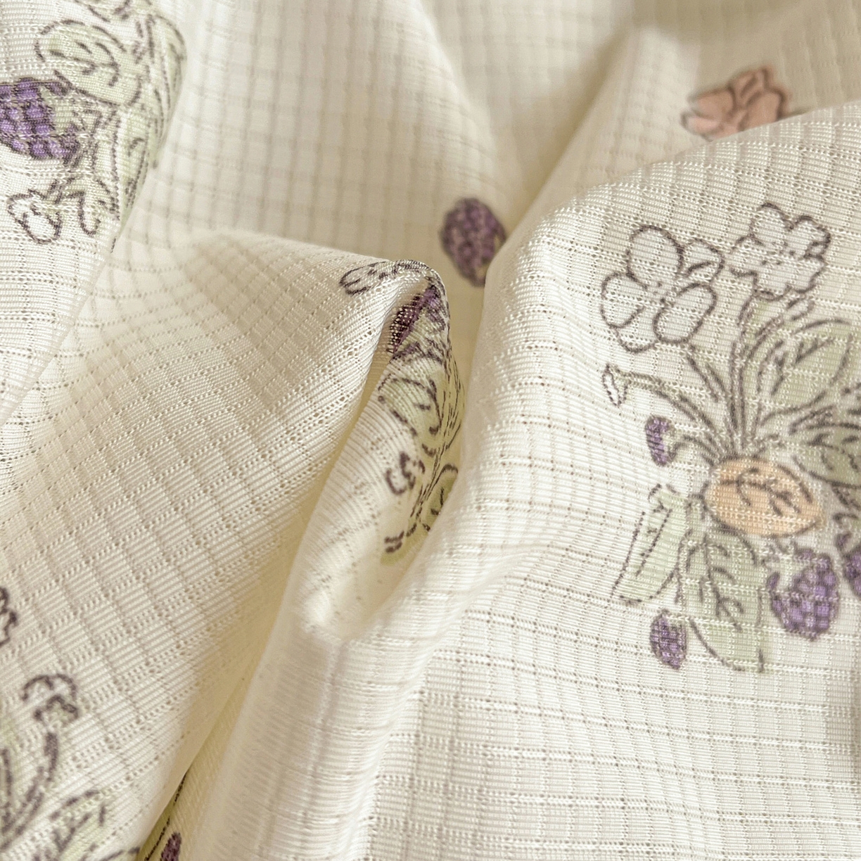 91家纺网 家纺一手货源 找家纺 富米莱（原臻工厂） 2026新款高奢维密花边冰肤格凉感夏凉被床盖夏被空调被四件套 夏被床盖-紫花小猫