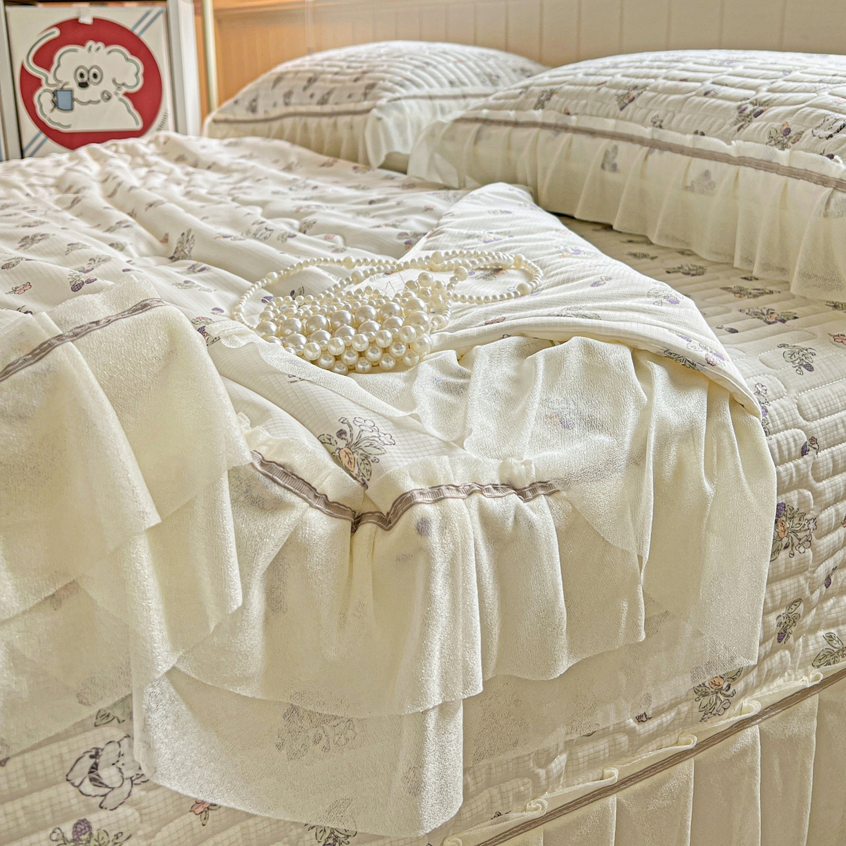 91家纺网 家纺一手货源 找家纺 富米莱（原臻工厂） 2026新款高奢维密花边冰肤格凉感夏凉被床盖夏被空调被四件套 夏被床盖-紫花小猫