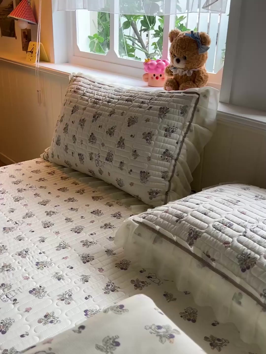 91家纺网 家纺一手货源 找家纺 富米莱（原臻工厂） 2026新款高奢维密花边冰肤格凉感夏凉被床盖夏被空调被四件套 夏被床盖-紫花小猫