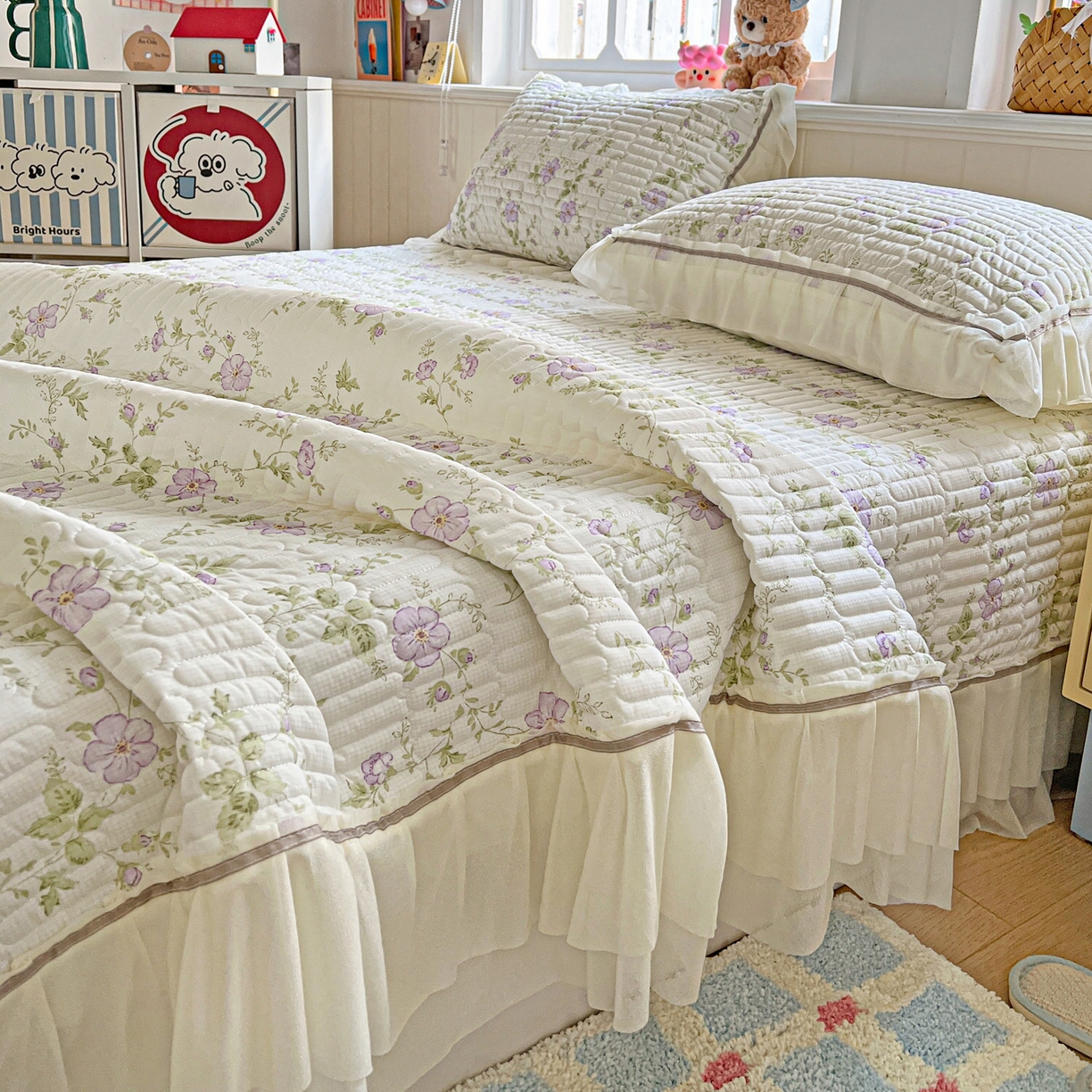 91家纺网 家纺一手货源 找家纺 富米莱（原臻工厂） 2026新款高奢维密花边冰肤格凉感夏凉被床盖夏被空调被四件套 夏被床盖-紫雾花田