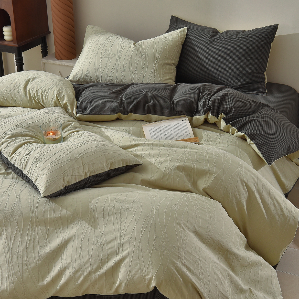 91家纺网 家纺一手货源 找家纺 （总）炫拼家纺 2026新款A类60支水洗棉立体浮雕提花全棉四件套-幻蝶系列