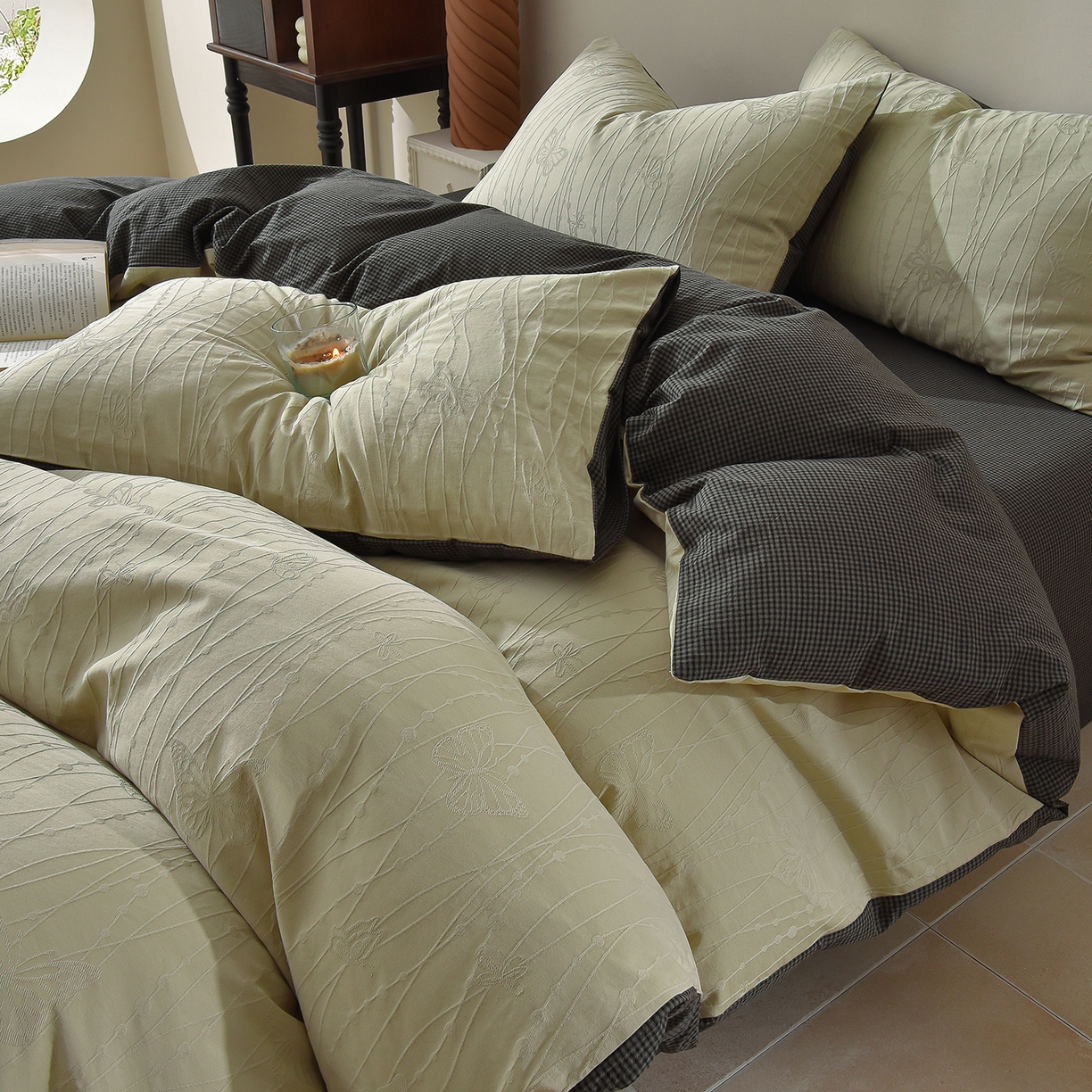 91家纺网 家纺一手货源 找家纺 （总）炫拼家纺 2026新款A类60支水洗棉立体浮雕提花全棉四件套-幻蝶系列