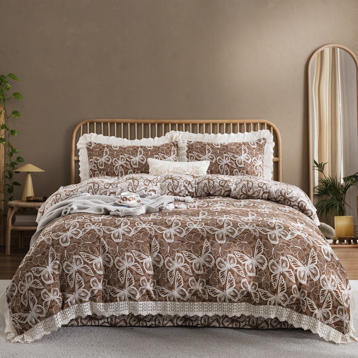 91家纺网 家纺一手货源 找家纺 （总）双层纱家居 2025新款AA版拉链花边款全棉色织大提花双层纱四件套梦蝶