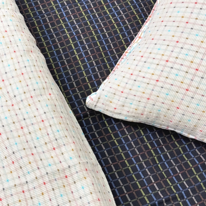 91家纺网 家纺一手货源 找家纺 双层纱家居 2025新款彩虹格全棉纯棉色织提花四件套 彩虹格米白