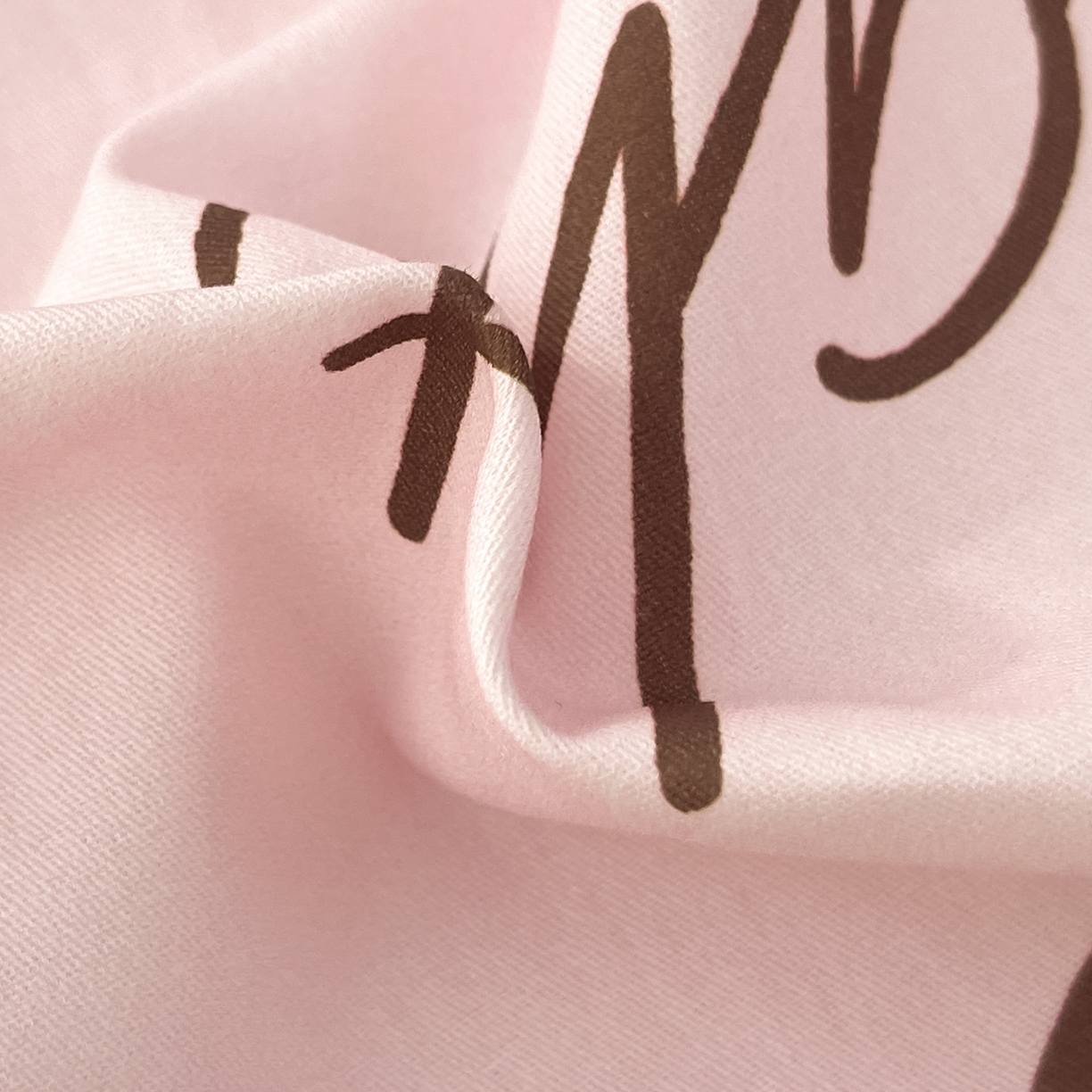 91家纺网 家纺一手货源 找家纺 博雅 2026新款三丽欧大版全棉纯棉单床笠床笠单件 小花美乐蒂