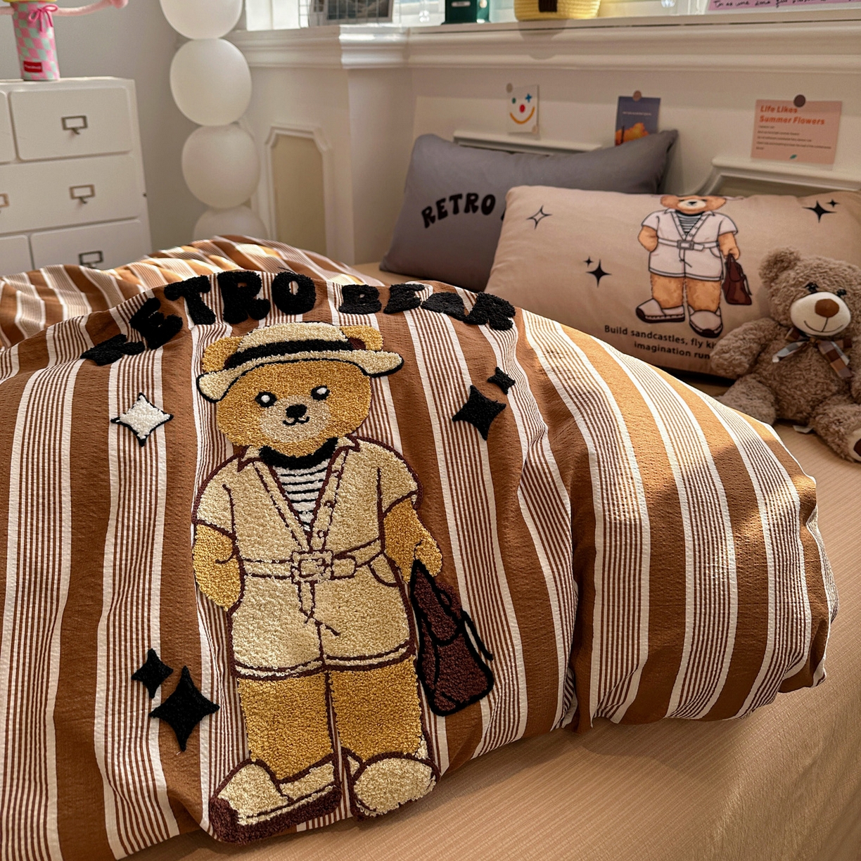 91家纺网 家纺一手货源 找家纺 （总）花伞家居 2026新款老钱学院风毛巾绣双层纱加厚四件套