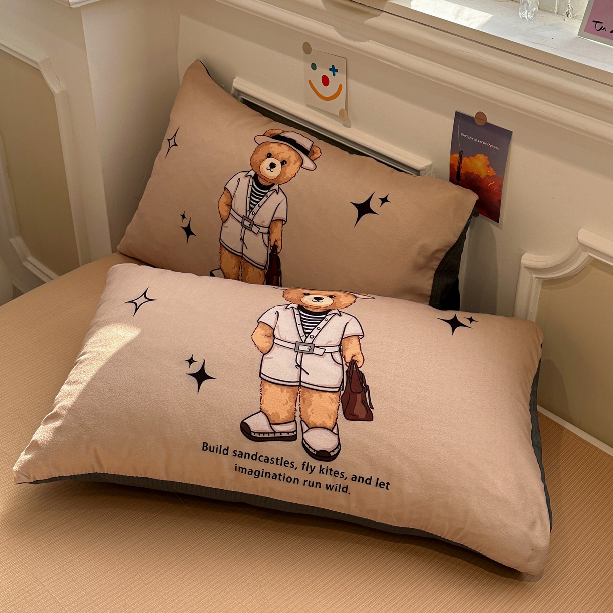 91家纺网 家纺一手货源 找家纺 花伞家居 2026新款老钱学院风毛巾绣双层纱加厚四件套 复古棕竖条-瑞特