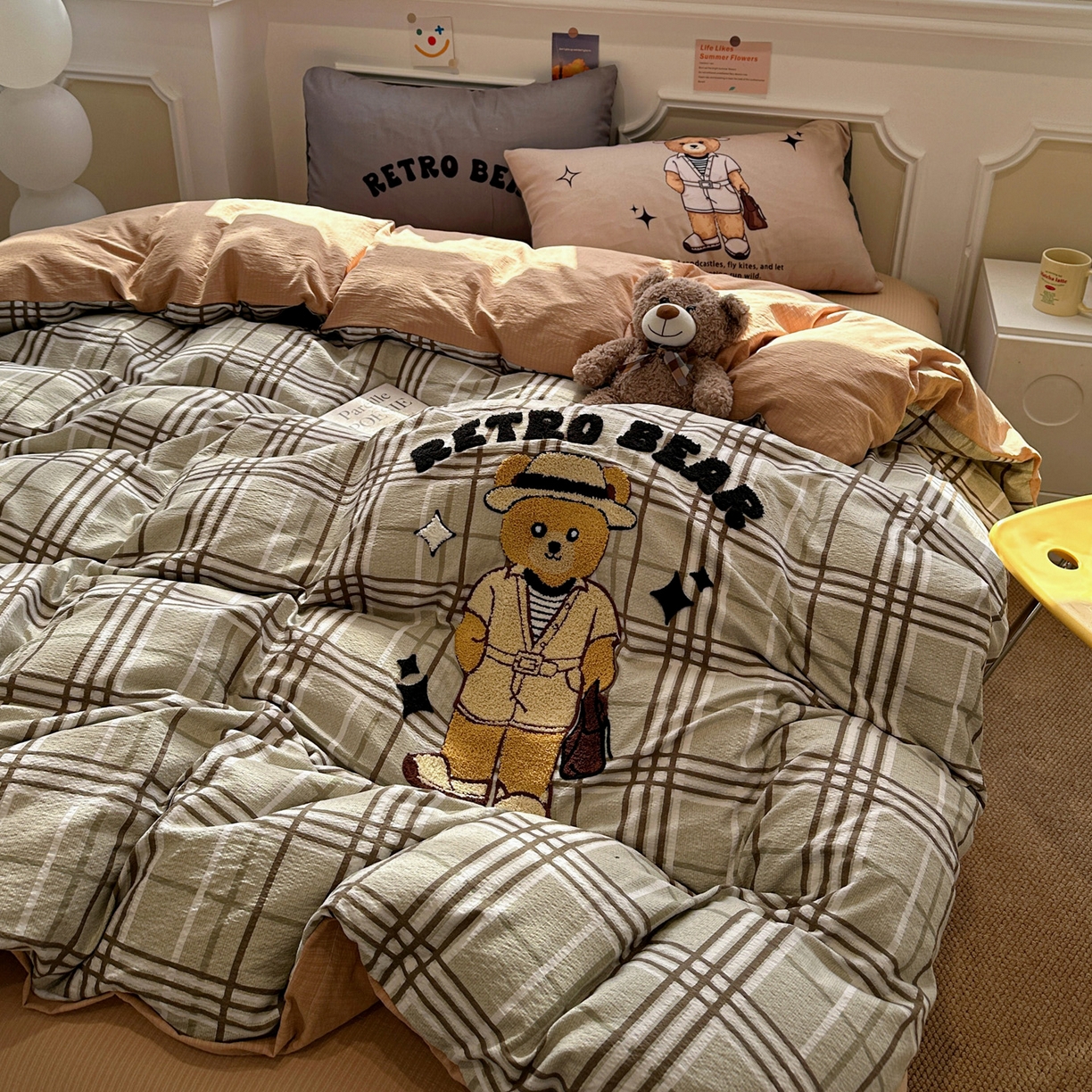 91家纺网 家纺一手货源 找家纺 花伞家居 2026新款老钱学院风毛巾绣双层纱加厚四件套 英伦格纹-瑞特