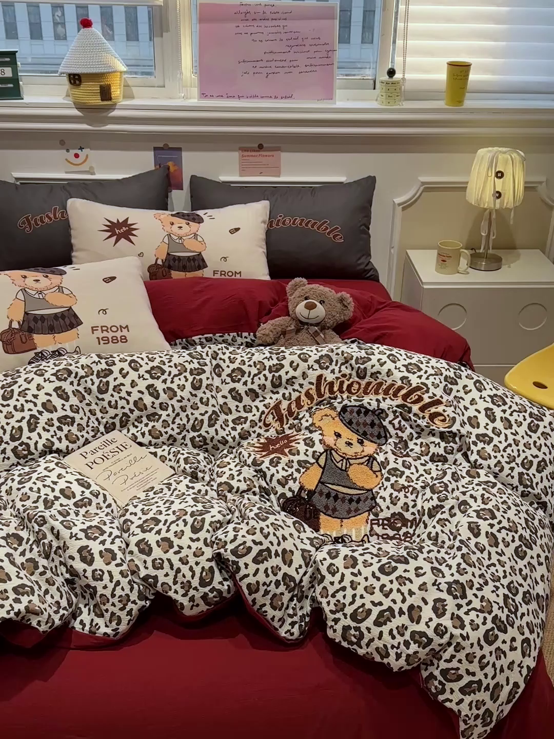 91家纺网 家纺一手货源 找家纺 花伞家居 2026新款老钱学院风毛巾绣双层纱加厚四件套 卡其豹纹-露丝