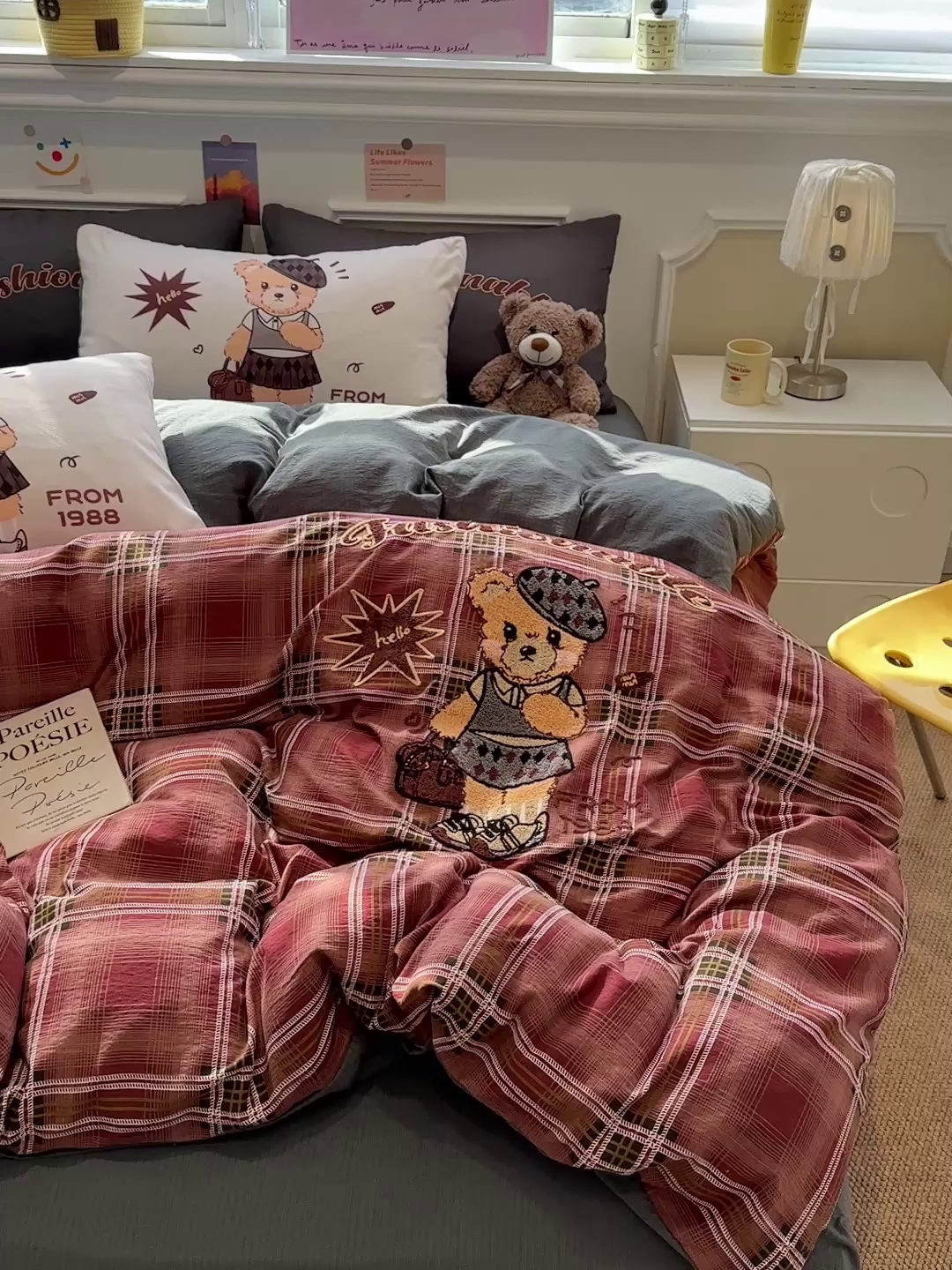 91家纺网 家纺一手货源 找家纺 花伞家居 2026新款老钱学院风毛巾绣双层纱加厚四件套 苏格兰红格-露丝