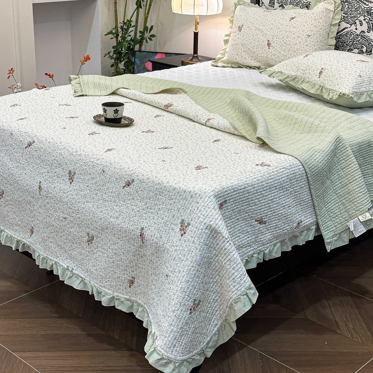 91家纺网 家纺一手货源 找家纺 （总）床盖工厂店 2026新款小花边双面全棉填充棉花床盖三件套