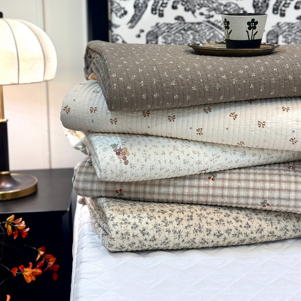 91家纺网 家纺一手货源 找家纺 （总）床盖工厂店 2026新款小花边双面全棉填充棉花床盖三件套