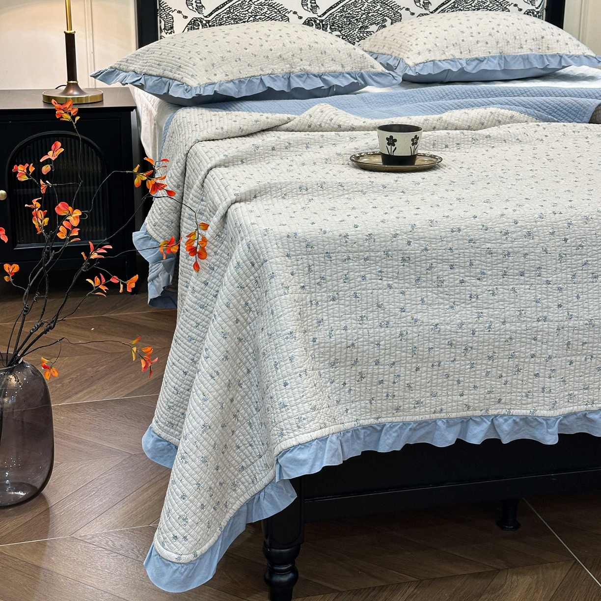 91家纺网 家纺一手货源 找家纺 床盖工厂店 2026新款小花边双面全棉填充棉花床盖三件套 虹光兰花（兰）