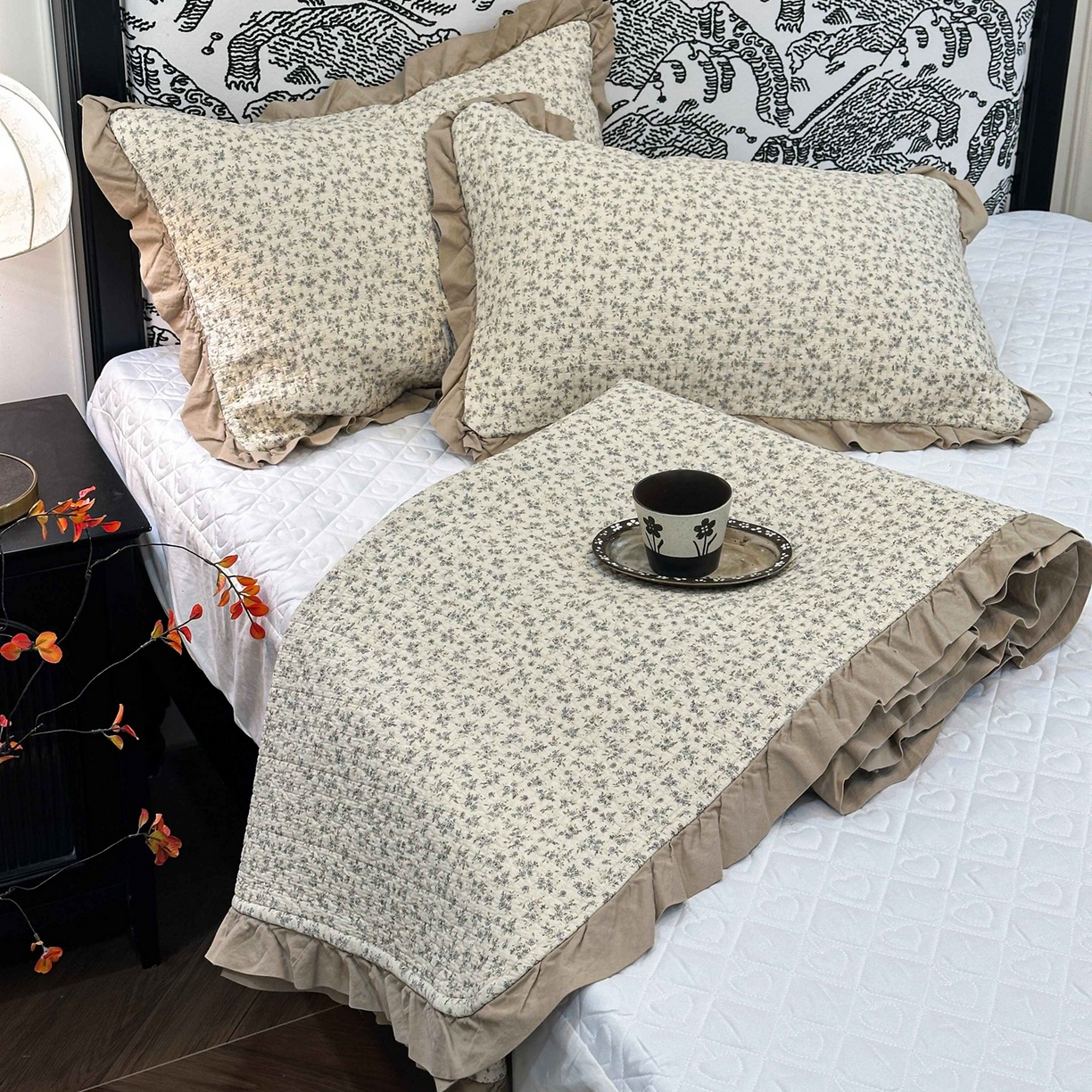 91家纺网 家纺一手货源 找家纺 床盖工厂店 2026新款小花边双面全棉填充棉花床盖三件套 温锦织（米）