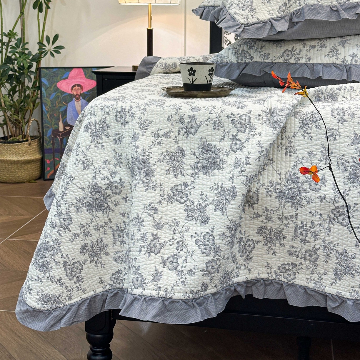 91家纺网 家纺一手货源 找家纺 床盖工厂店 2026新款小花边双面全棉填充棉花床盖三件套 洛莉