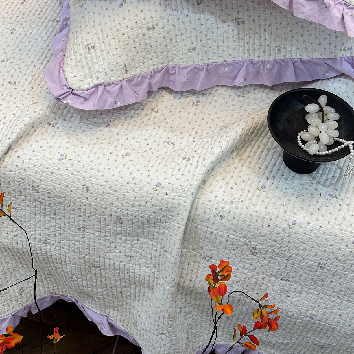 91家纺网 家纺一手货源 找家纺 床盖工厂店 2026新款小花边双面全棉填充棉花床盖三件套 花下诗页