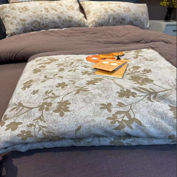 91家纺网 家纺一手货源 找家纺 双层纱家居 2025新款AB版A版棉麻B版全棉纯棉色织提花双层纱四件套20%麻-花季 花季-彩纱金