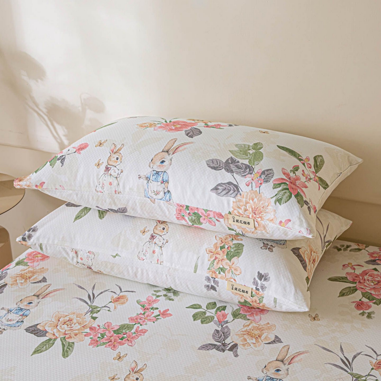 91家纺网 家纺一手货源 找家纺 涵宸家纺 2026新款全棉提花老粗布-单枕套 枕套-兔伴花