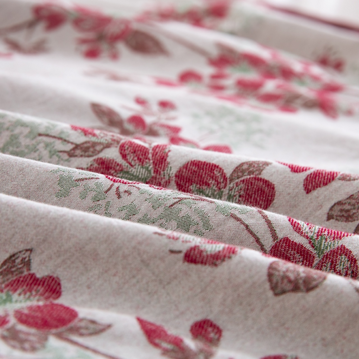 91家纺网 家纺一手货源 找家纺 （总）双层纱家居 2025新款临江仙-粉全棉纯棉色织提花纽扣款四件套