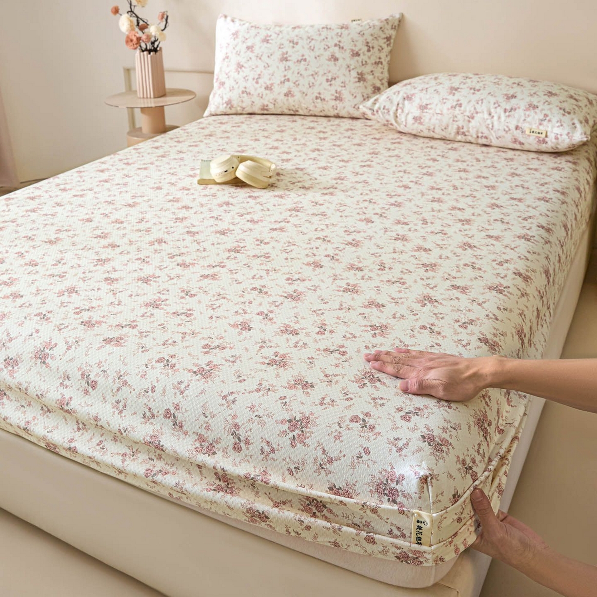 91家纺网 家纺一手货源 找家纺 涵宸家纺 2026新款全棉提花老粗布-单床笠 床笠-粉色恋人