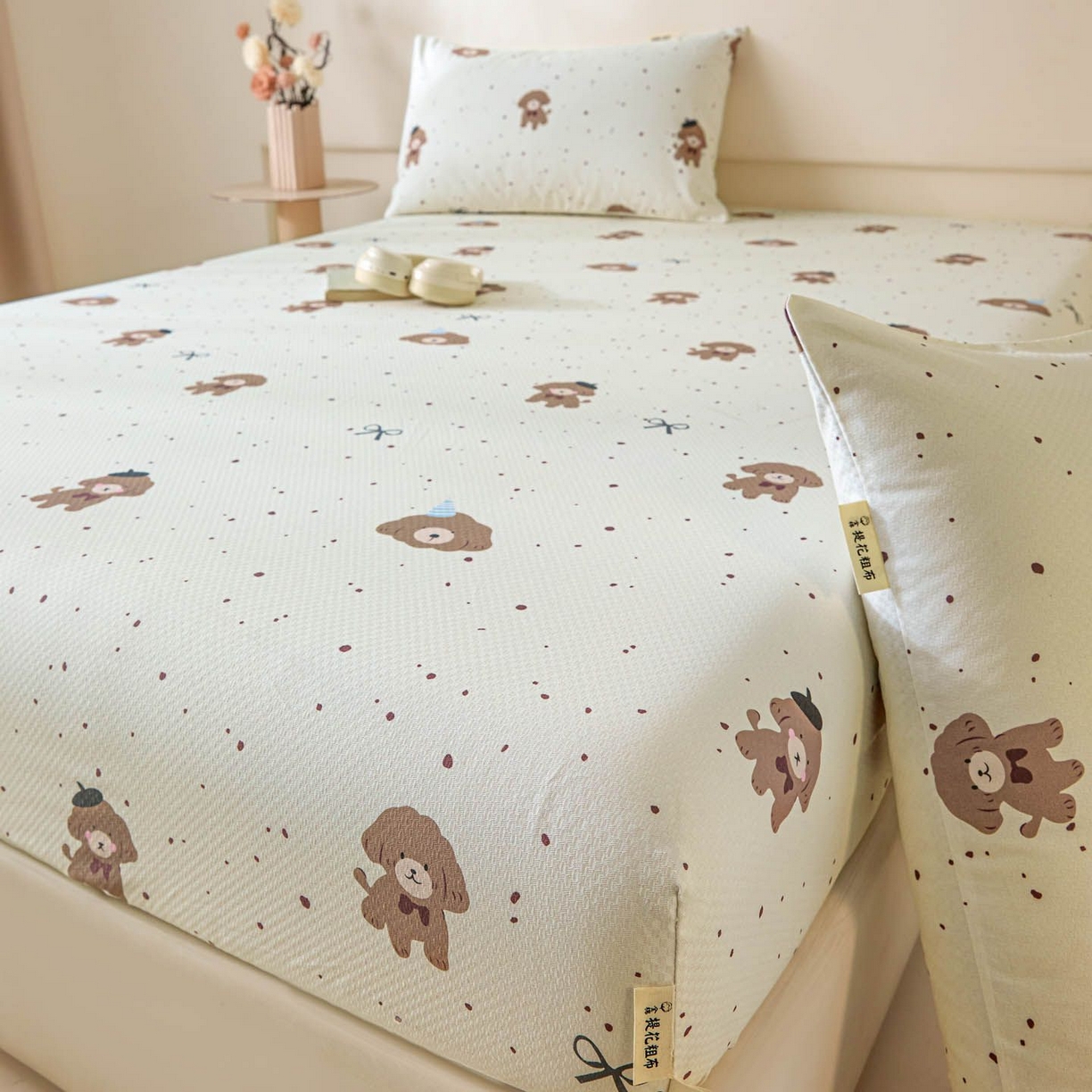 91家纺网 家纺一手货源 找家纺 涵宸家纺 2026新款全棉提花老粗布-单床笠 床笠-萌犬礼