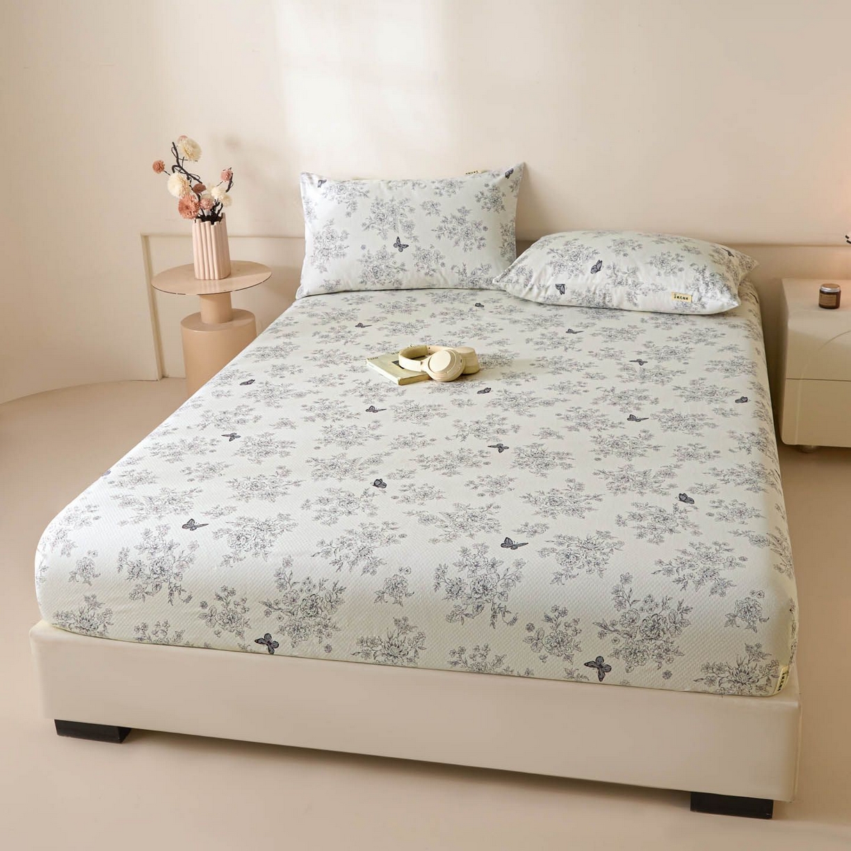 91家纺网 家纺一手货源 找家纺 涵宸家纺 2026新款全棉提花老粗布-单床笠 床笠-墨蝶