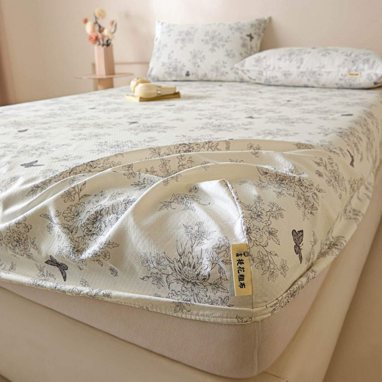 91家纺网 家纺一手货源 找家纺 涵宸家纺 2026新款全棉提花老粗布-单床笠 床笠-墨蝶